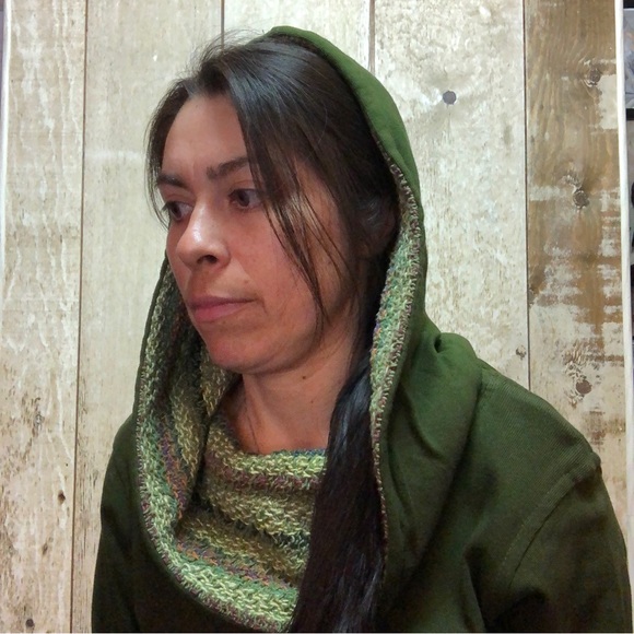 long sleeve green dress, warm knit, cowel neck - Picture 3 of 6